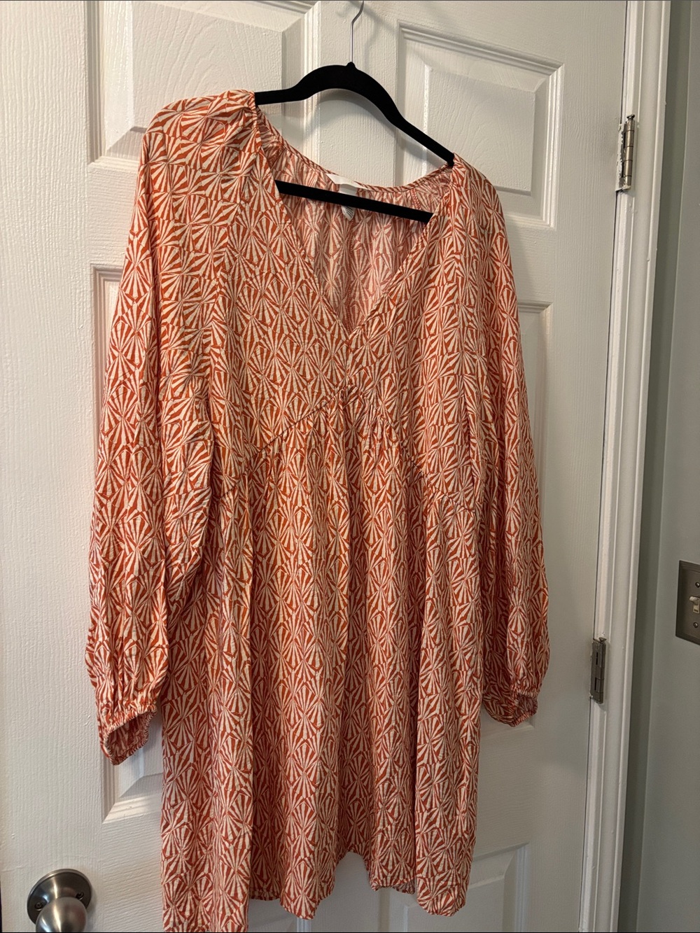 H&M Coral and Cream Patterned Tunic